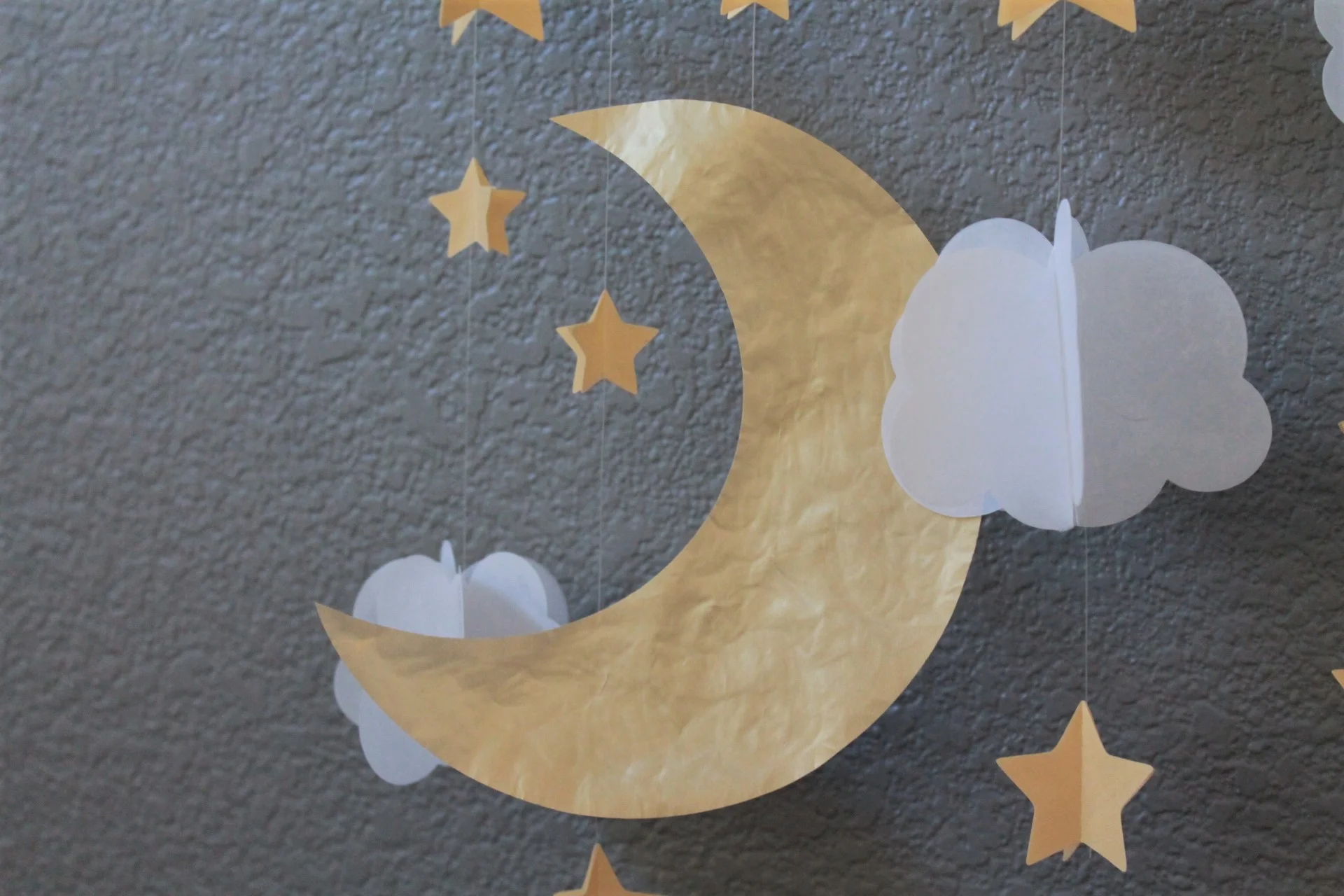 DIY Vellum Paper Garland — Maritza Garcia knot just paper